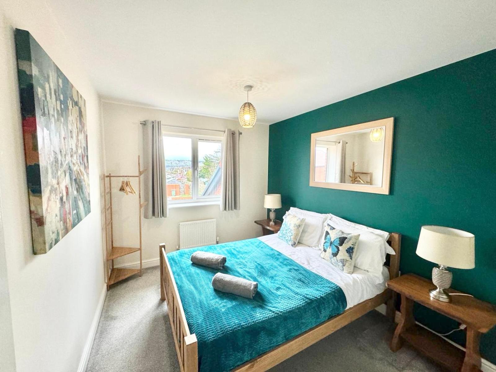 Home Centrally Located In Folkestone, Great Location For Families Or Workers المظهر الخارجي الصورة